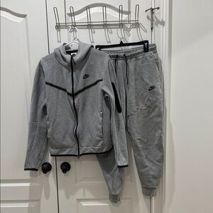 Nike tech Heather Gray Tracksuit with Black Accents small